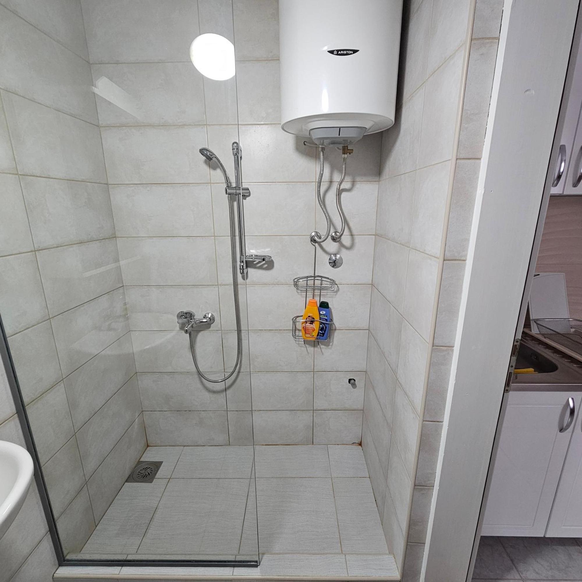 Ferienwohnung Sleep & Go Surčin Exterior foto